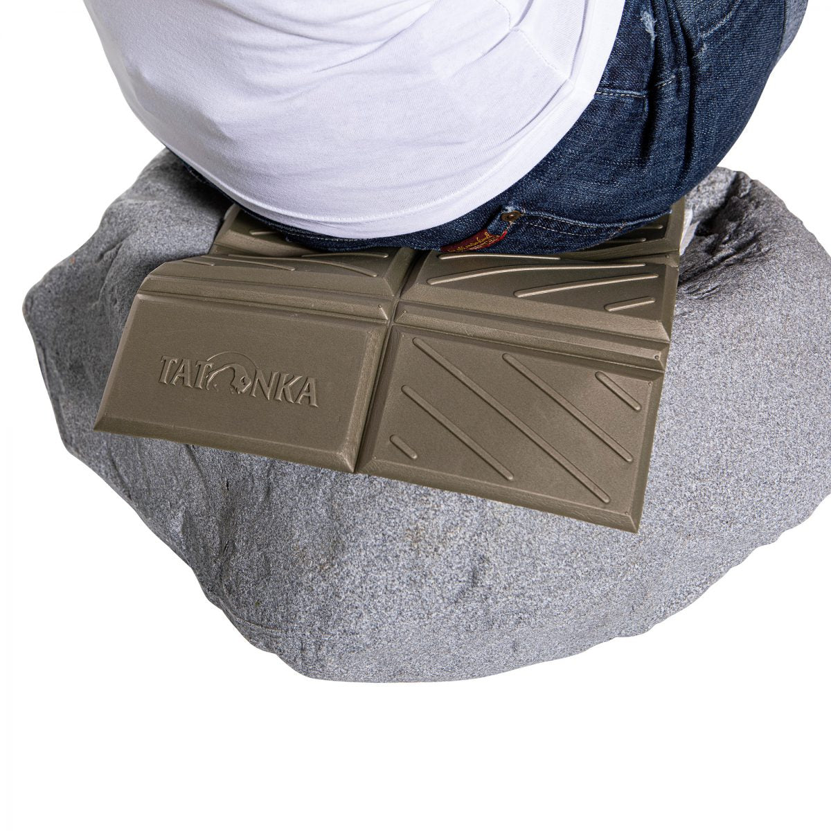 Tatonka - Faltbare Sitzunterlage olive 26cm x 34cm