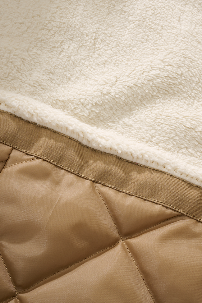 Marsh Lake Teddyparka camel