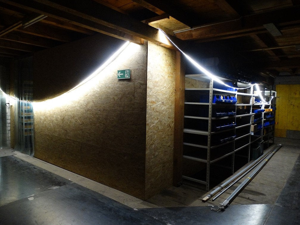 Untergeschoss, Drinnen, Zimmer, Architektur, Gebäude