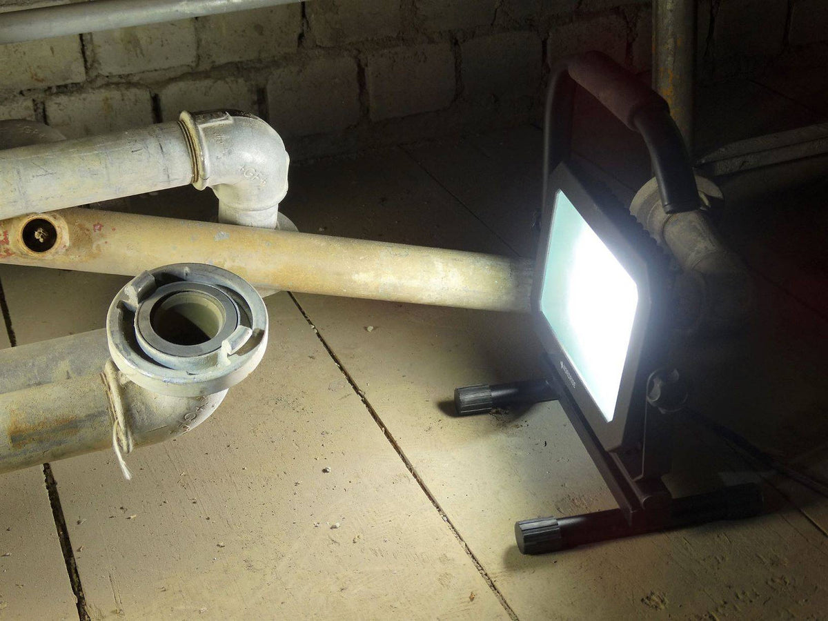 NORDRIDE - Arbeitsleuchte 4086 Sector 50W IP65 (5500 Lumen)
