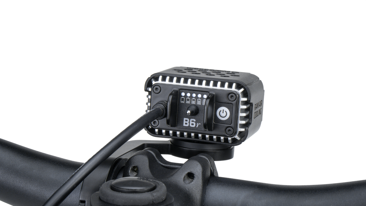 Multifunktionslampe B6r Ultimate 36 Wh (4200 Lumen)