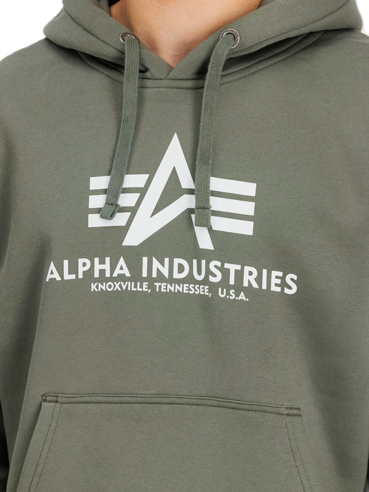 Alpha Industries - Basic Hoodie (dark olive)
