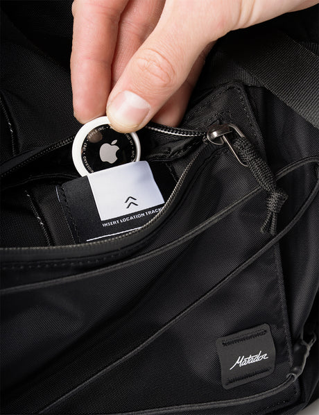 coin tasche, kartentasche, schwarze rucksack, metal zip pull, markenetikett
