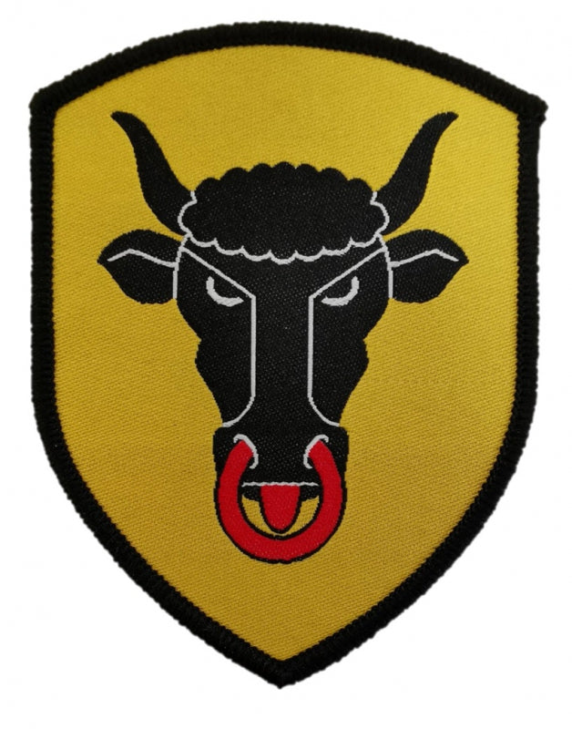 Logo, Person