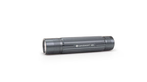 Taschenlampe Q3r (1100 Lumen)