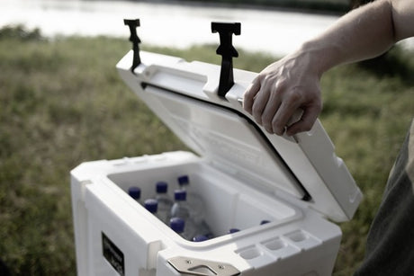 Gerät, Kühler, Elektrisches Gerät, Person
