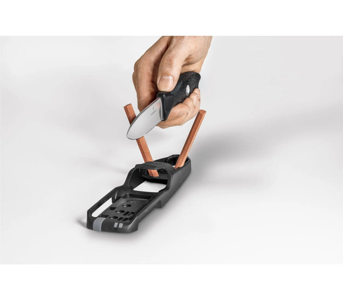 Victorinox - Venture Pro Kit