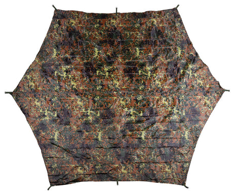 Plane, "Hexagon-Tarp", flecktarn, ca. 340 x 310 cm