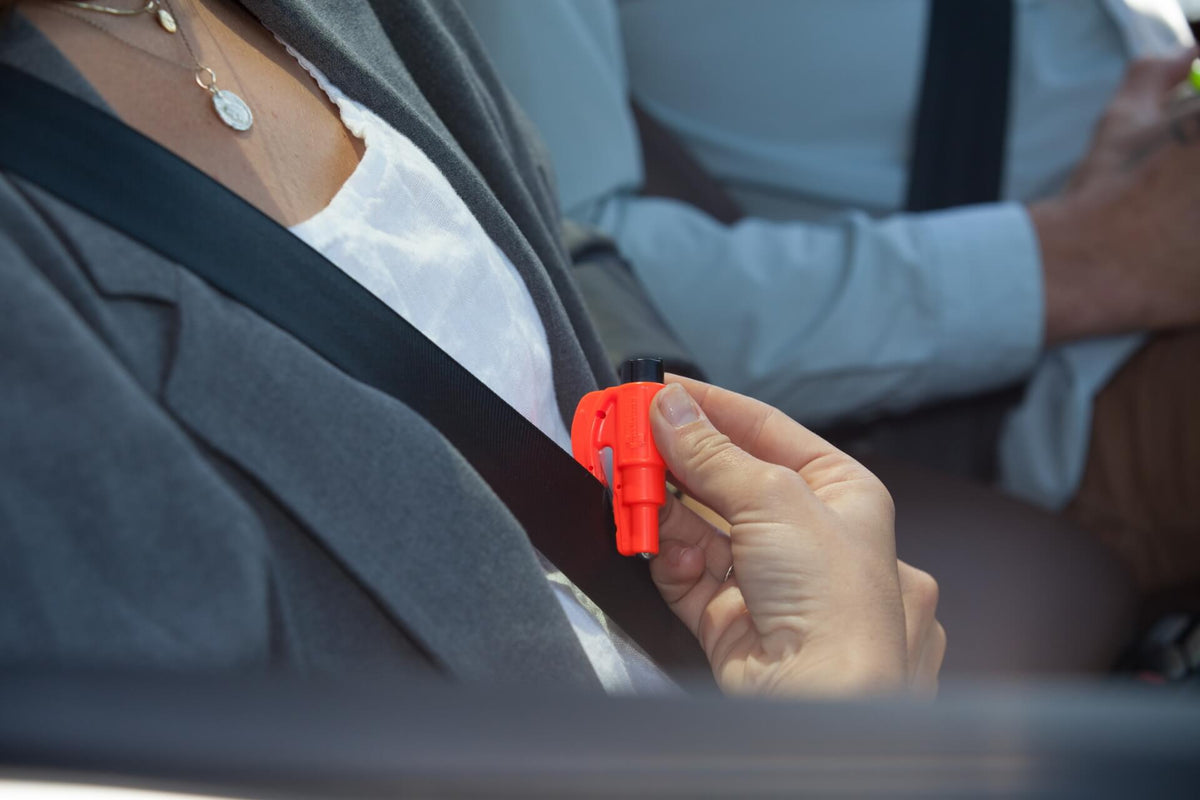 RES-Q-ME Car Escape Tool - Gurtschneider/Glasbrecher (schwarz)