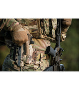 Feuerwaffe, Waffe, Militärisch, Militärische Uniform, Person