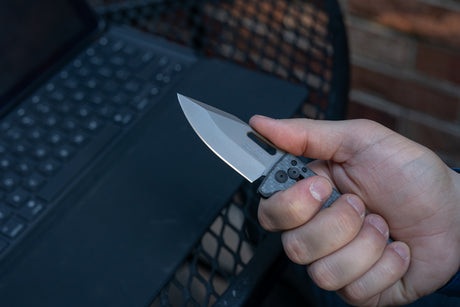 Finger, Hand, Waffe, Klinge, Messer