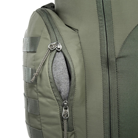 Akela Rucksack für Teenager 35 Liter (black)