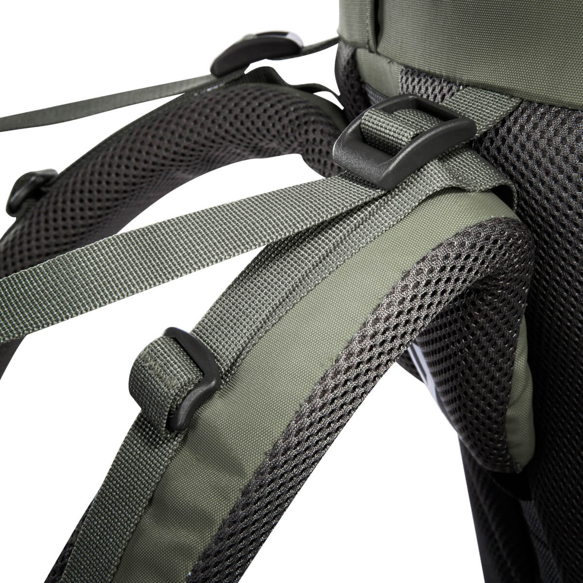 Akela Rucksack für Teenager 35 Liter (black)