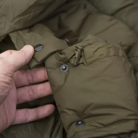 Defence 6 olive (Winterschlafsack)