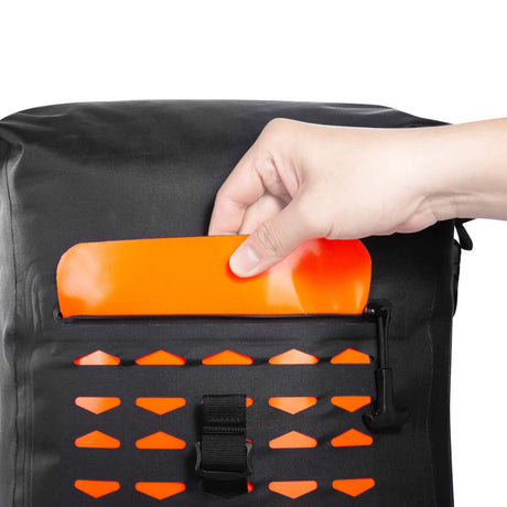 Rucksack, orange Akzente, Reissverschlussfach, Vort Tasche, Tragegurt