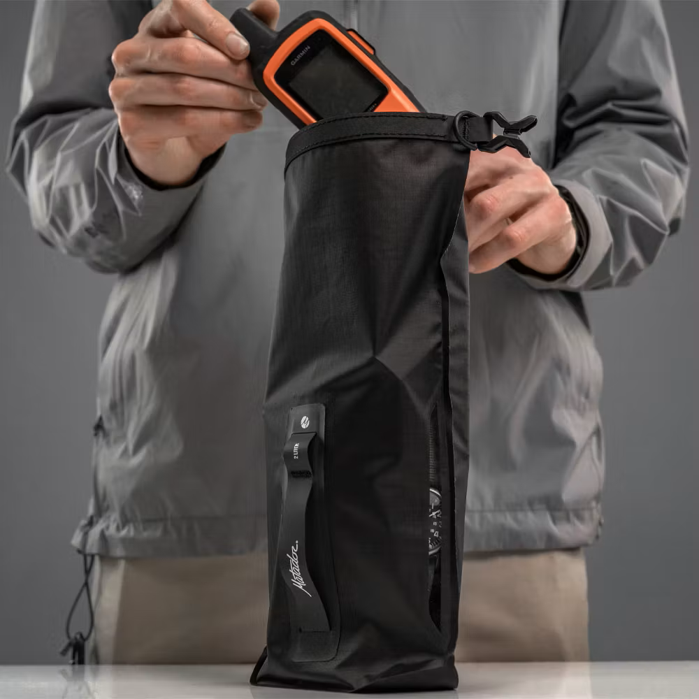wasserfeste-tasche, handheld-tasche, roll-top, schwarz, gefäß-kompakt