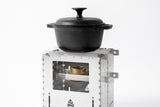 le-cast iron pot, topf mit deckel, kochgeschirr, schwarzer topf, herdtopf