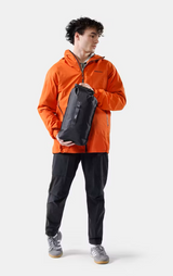 orange-jacke, windjacke, rucksack, outdoor, herren