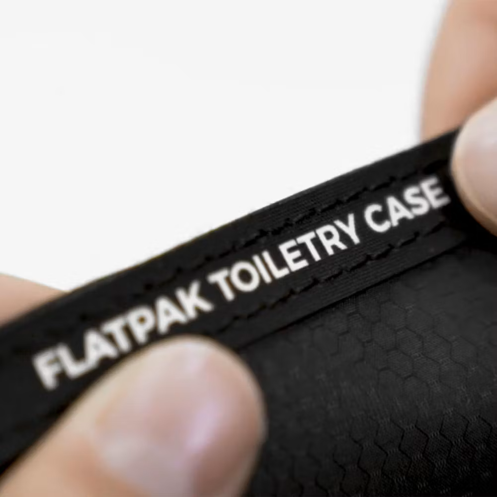 Toilet Case, Flatpak, Stoff, Textil, Schwarz