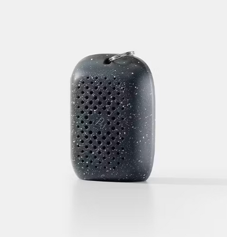 Bluetooth-Lautsprecher, tragbarer Lautsprecher, Lautsprecher mit Perforationen, Schwarz speckig, Kompakte Größe