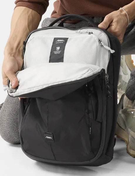 Matador - 18L Personal Item Travel Pack Reise-Rucksack schwarz (18 Liter)